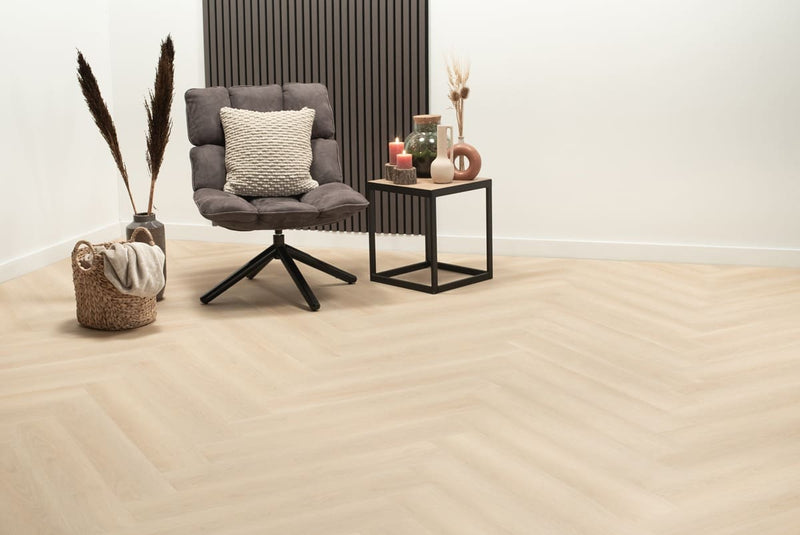 Floer-Walvisgraat-Click-PVC-vloer-Balein-Beige-smant-vloeren
