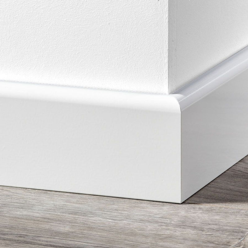 Koloniale plint 90x15 wit voorgelakt RAL 9010 - 240 cm
