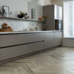 Klik PVC Visgraat Licht eiken Douwes Dekker pepermunt