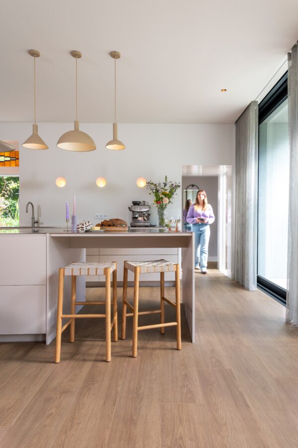 Laminaat brede plank olijf Douwes Dekker - Afbeelding 5