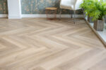 Floer-Walvisgraat-PVC-vloer-Orka-Onbehandeld-smant-vloeren